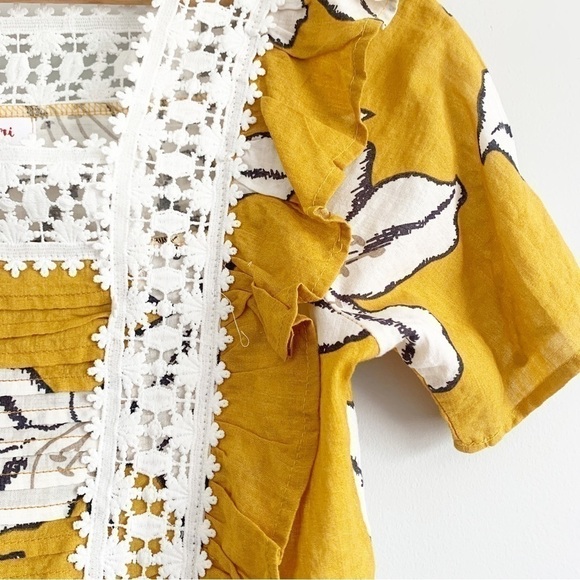 NWT Sadie & Sage Floral Lace Yellow & White Peplum So Sunny Top Size S - Picture 5 of 11